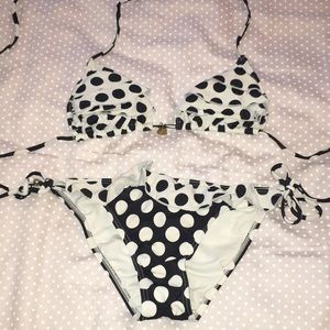 GUESS White & Black Polka Dot Ruffle Bikini